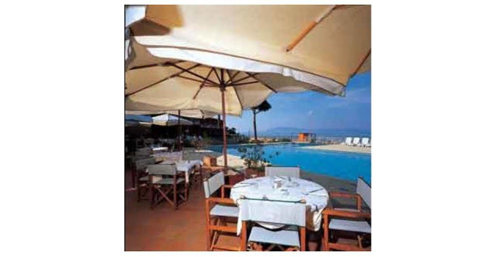 Hotel Corte Dei Butteri Fonteblanda Buitenkant foto